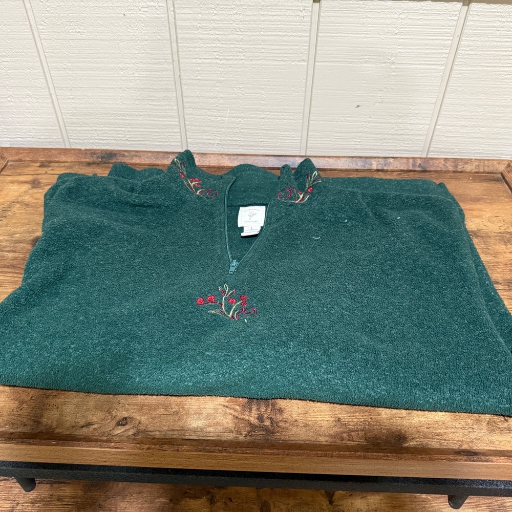 Vintage Green Embroidered Women's Sweater